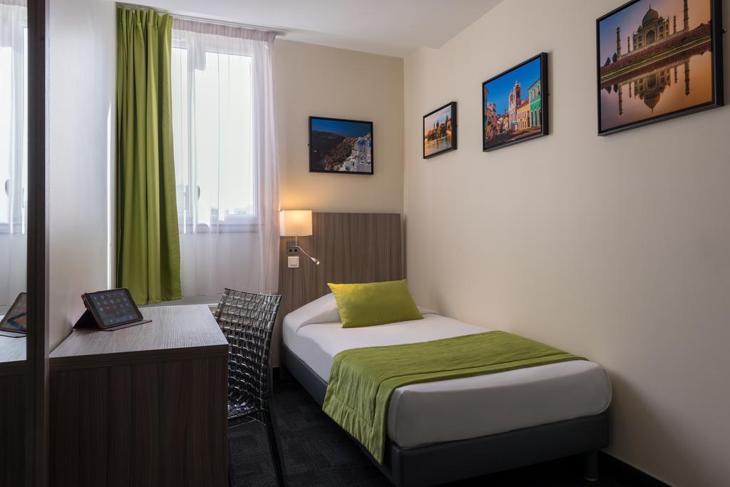 Reims Hotel Париж Екстериор снимка